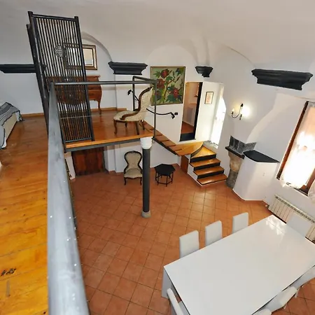 Casa Costa Allegra * Gênes